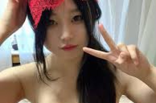 内娱又一男星塌房！宋宁峰婚内出轨妻子拿裸照威胁小三闭嘴