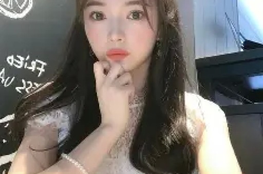 青年演员自曝无戏可拍曾与杨紫是同学生活拮据早已入不敷出