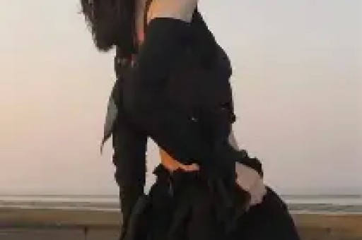 【可复美再辟谣】可复美呼吁良性竞争4月15日@发文：“官方辟谣！！请大家相信！呼吁科学理性检测！市场良性竞争！”视频中引用了4月13日中国香妆协会关于EGF情况的说明中国香妆协会称不能仅基于ELISA